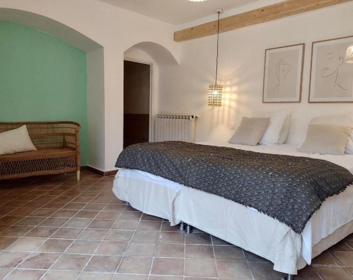 La Maison Des Autres, Piscine Chauffee, Chambres D'Hotes Proches Uzes, Nimes, Pont Du Gard Saint-Genies-de-Malgoires Eksteriør bilde