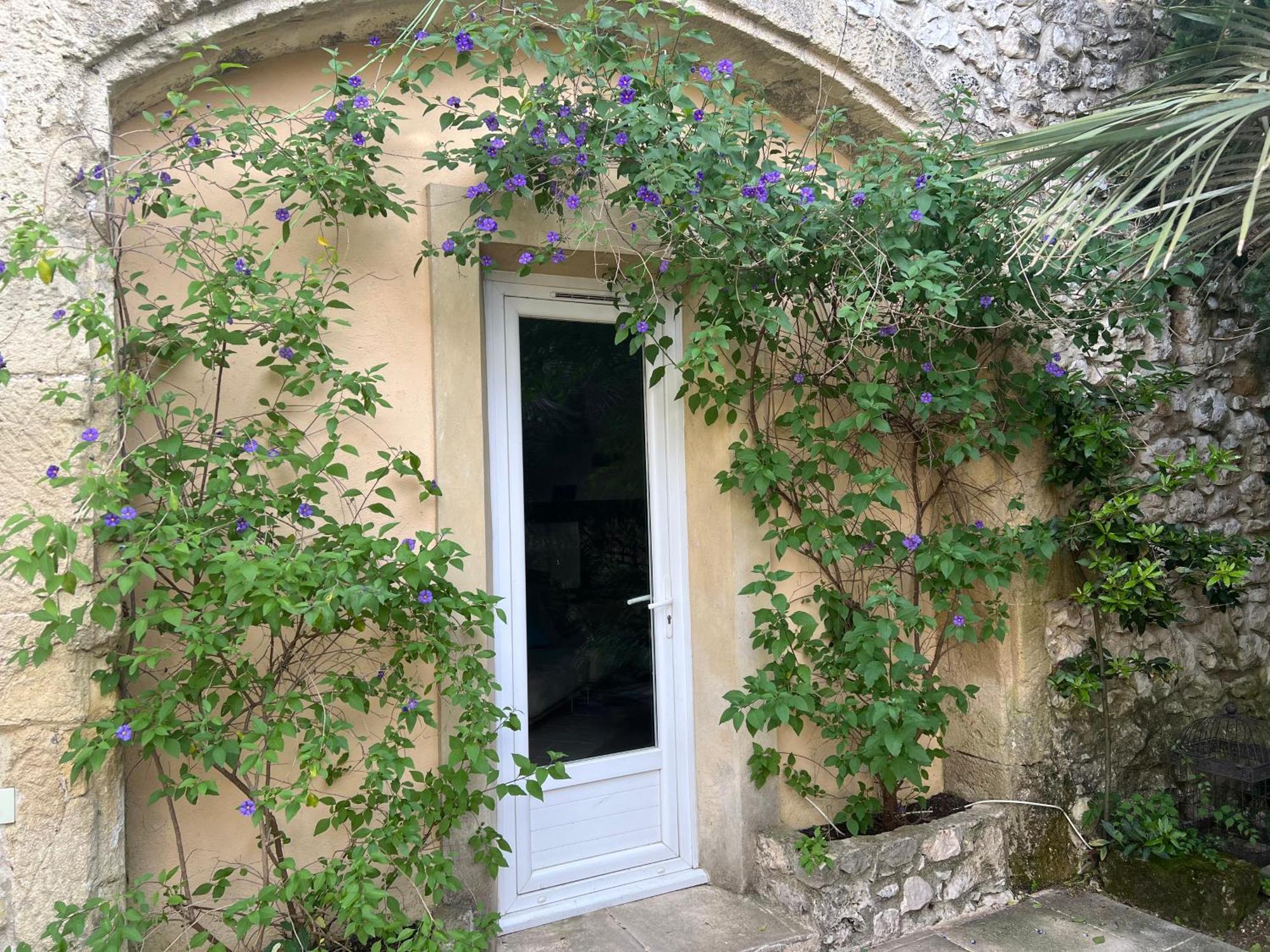 La Maison Des Autres, Piscine Chauffee, Chambres D'Hotes Proches Uzes, Nimes, Pont Du Gard Saint-Genies-de-Malgoires Eksteriør bilde